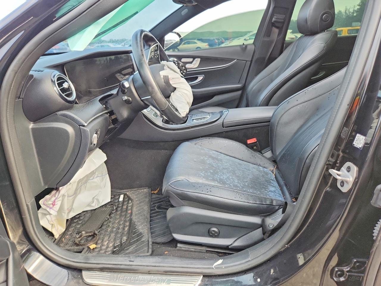 2023 Mercedes-Benz E 350 4Matic - zdjęcie 7