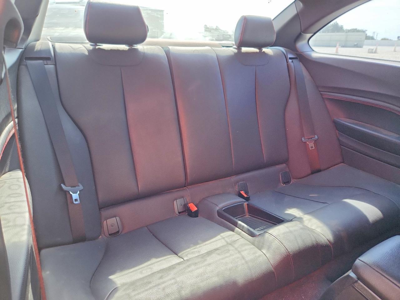 2016 BMW 228 I Sulev - zdjęcie 10