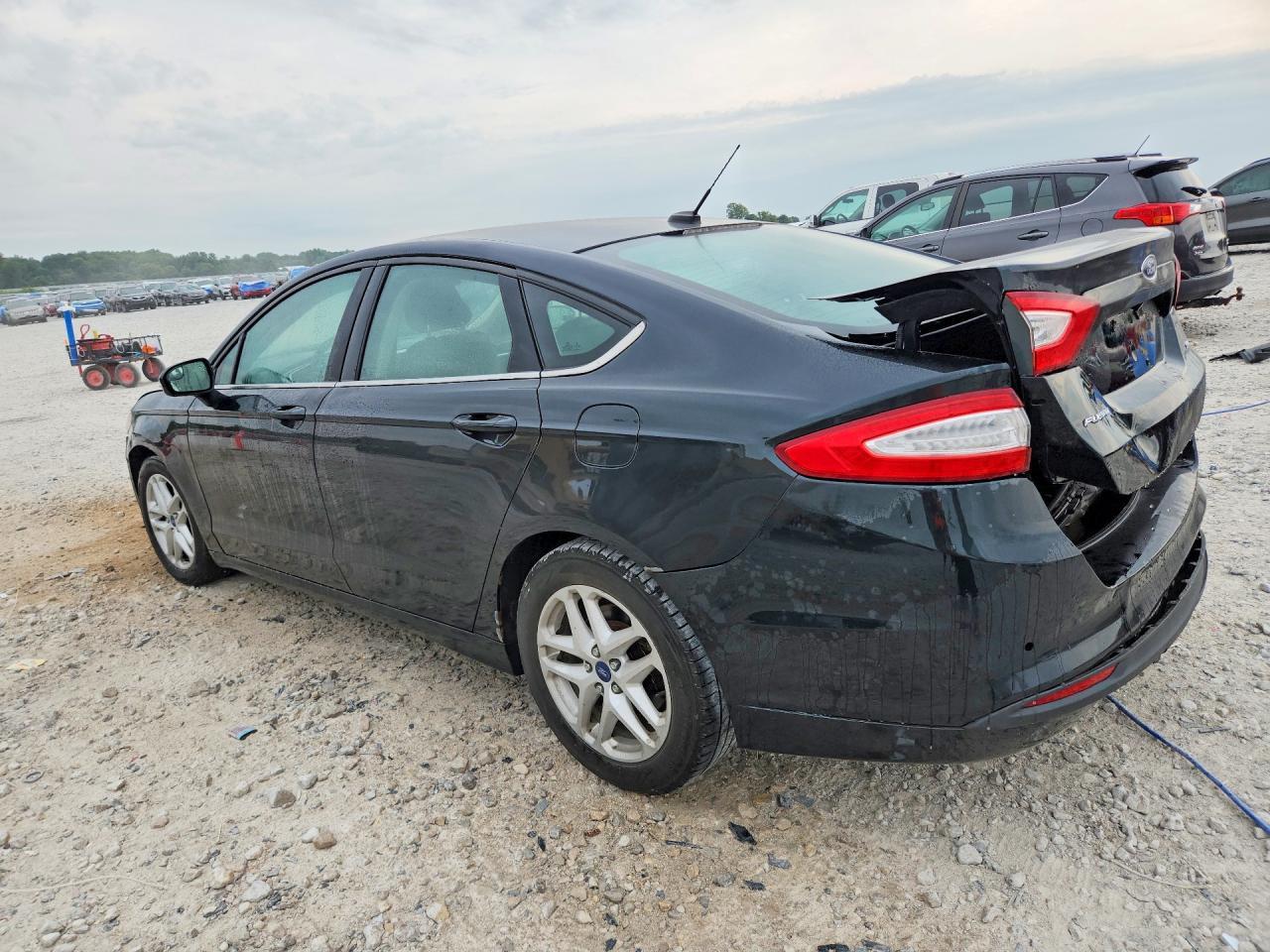 2014 Ford Fusion Se - zdjęcie 2