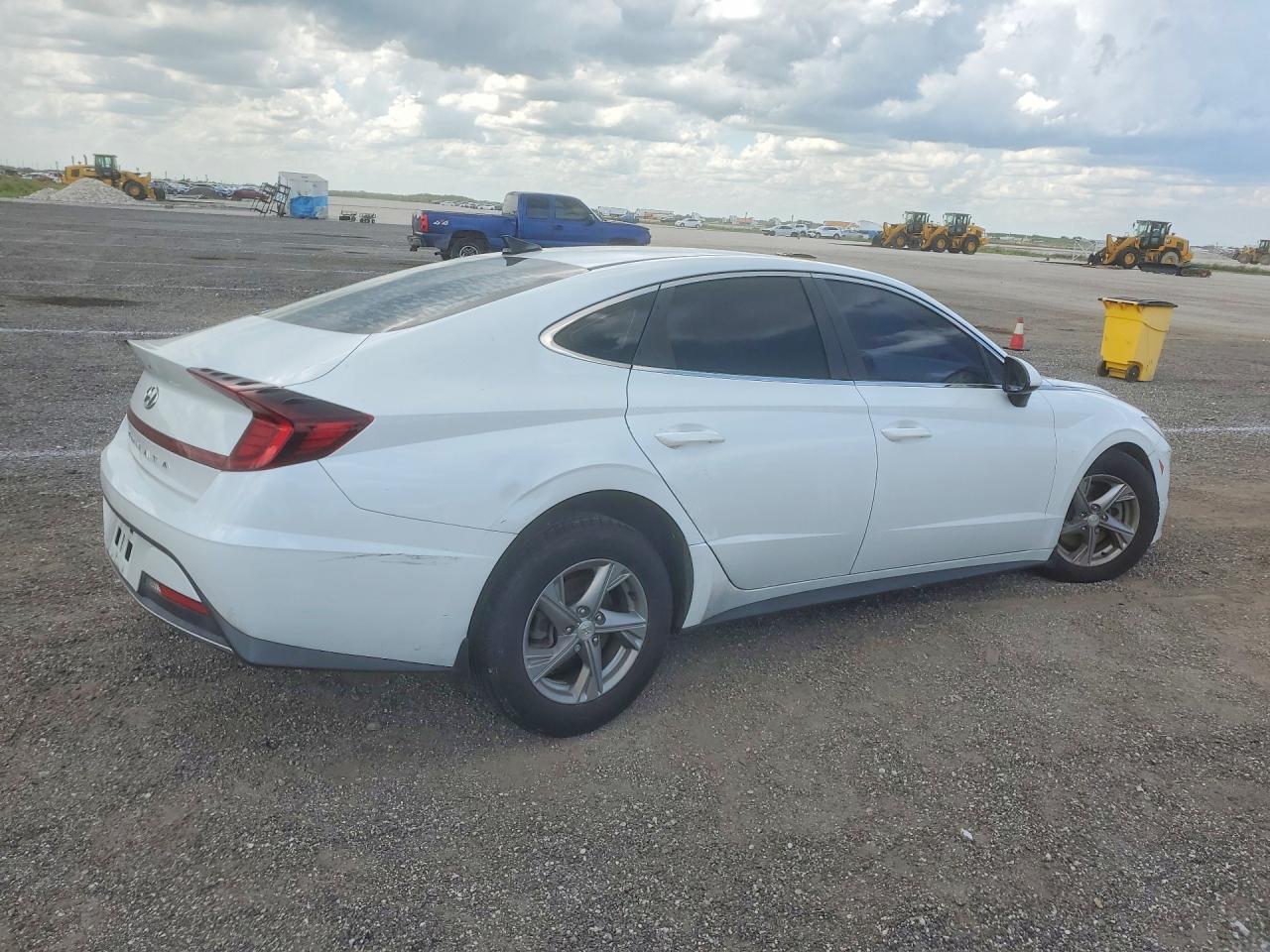 2021 Hyun Sonata - zdjęcie 3