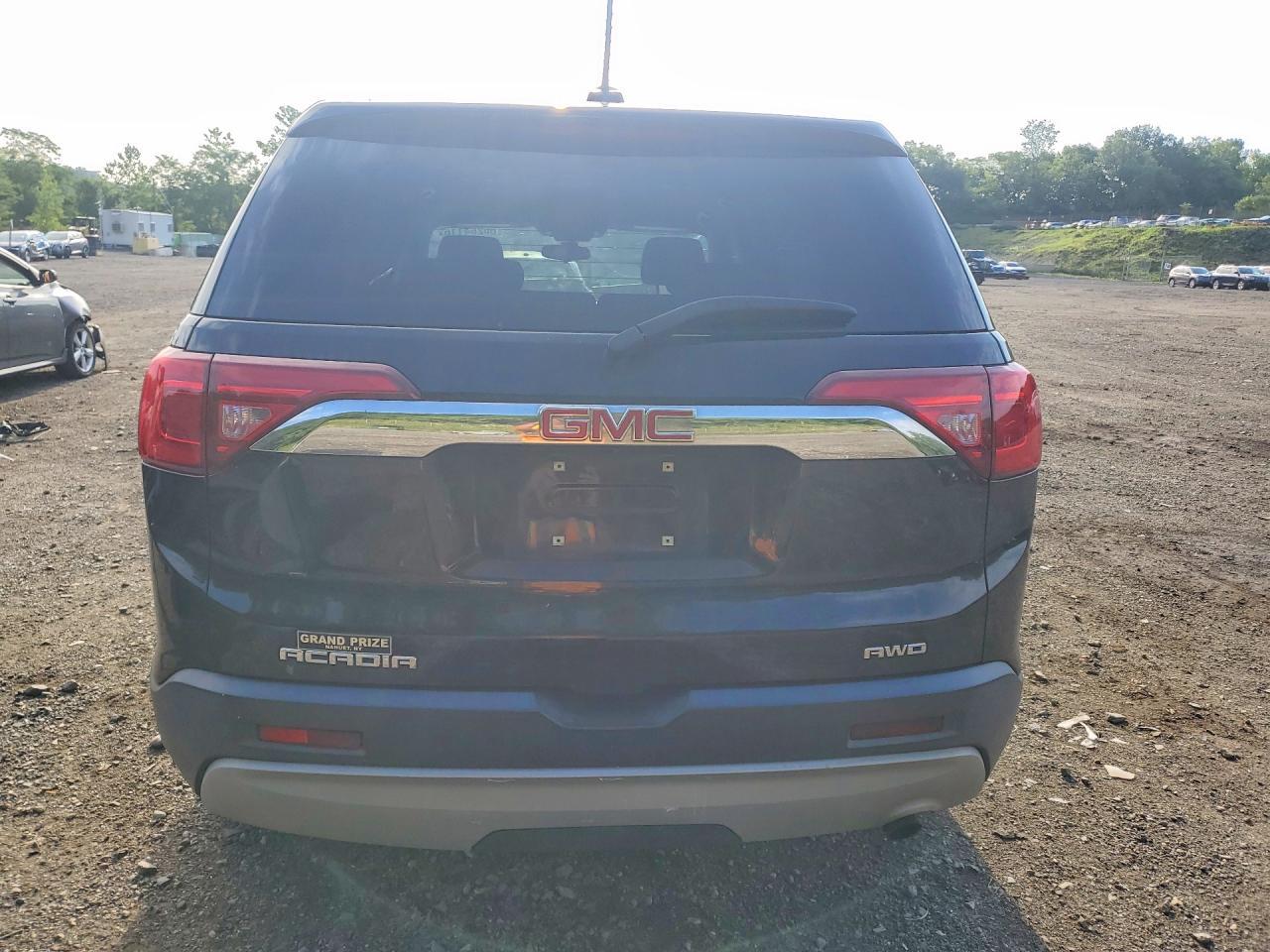 2018 GMC Acadia Sle - zdjęcie 6