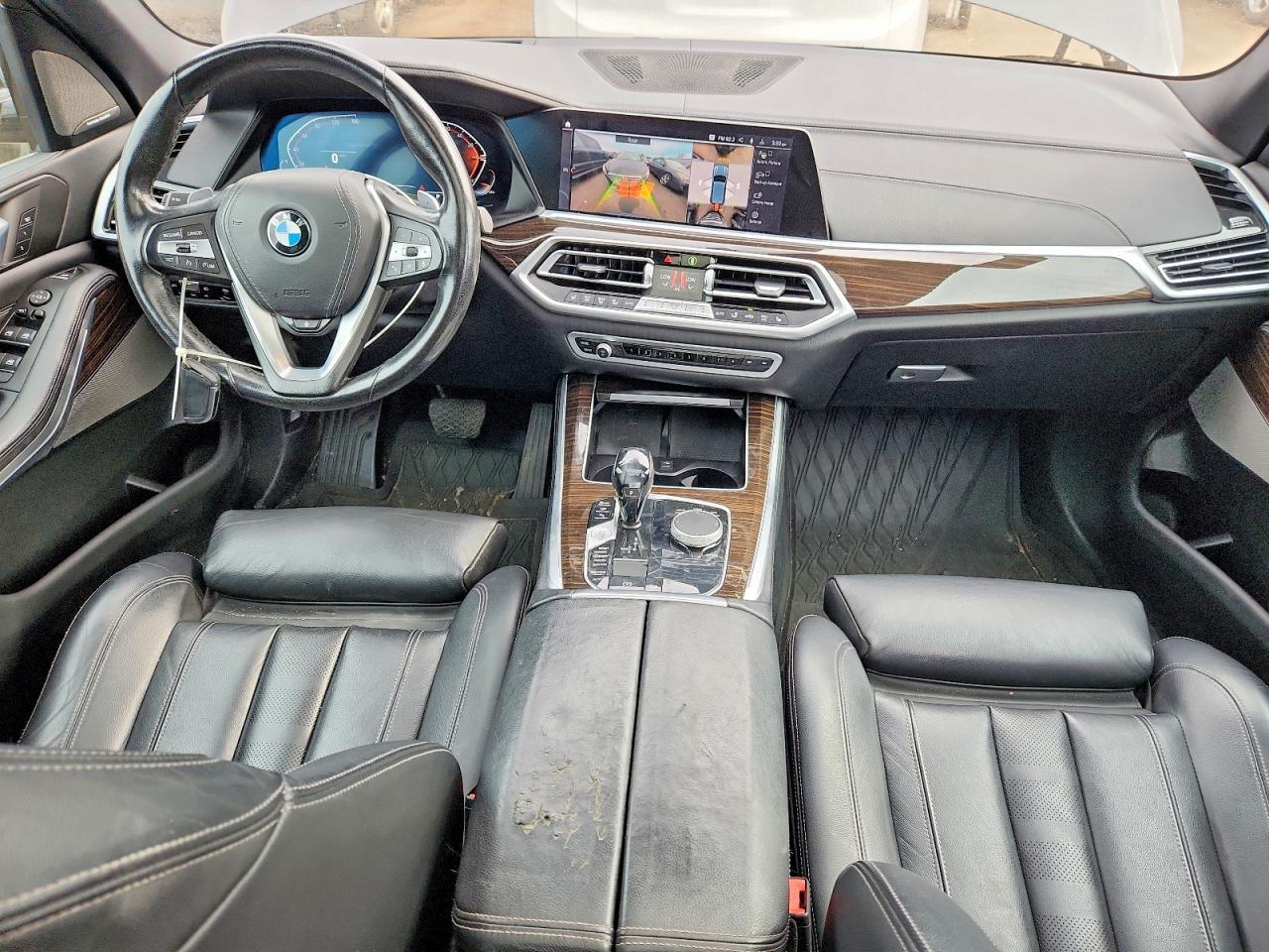 2021 BMW X5 xDrive40I - zdjęcie 8