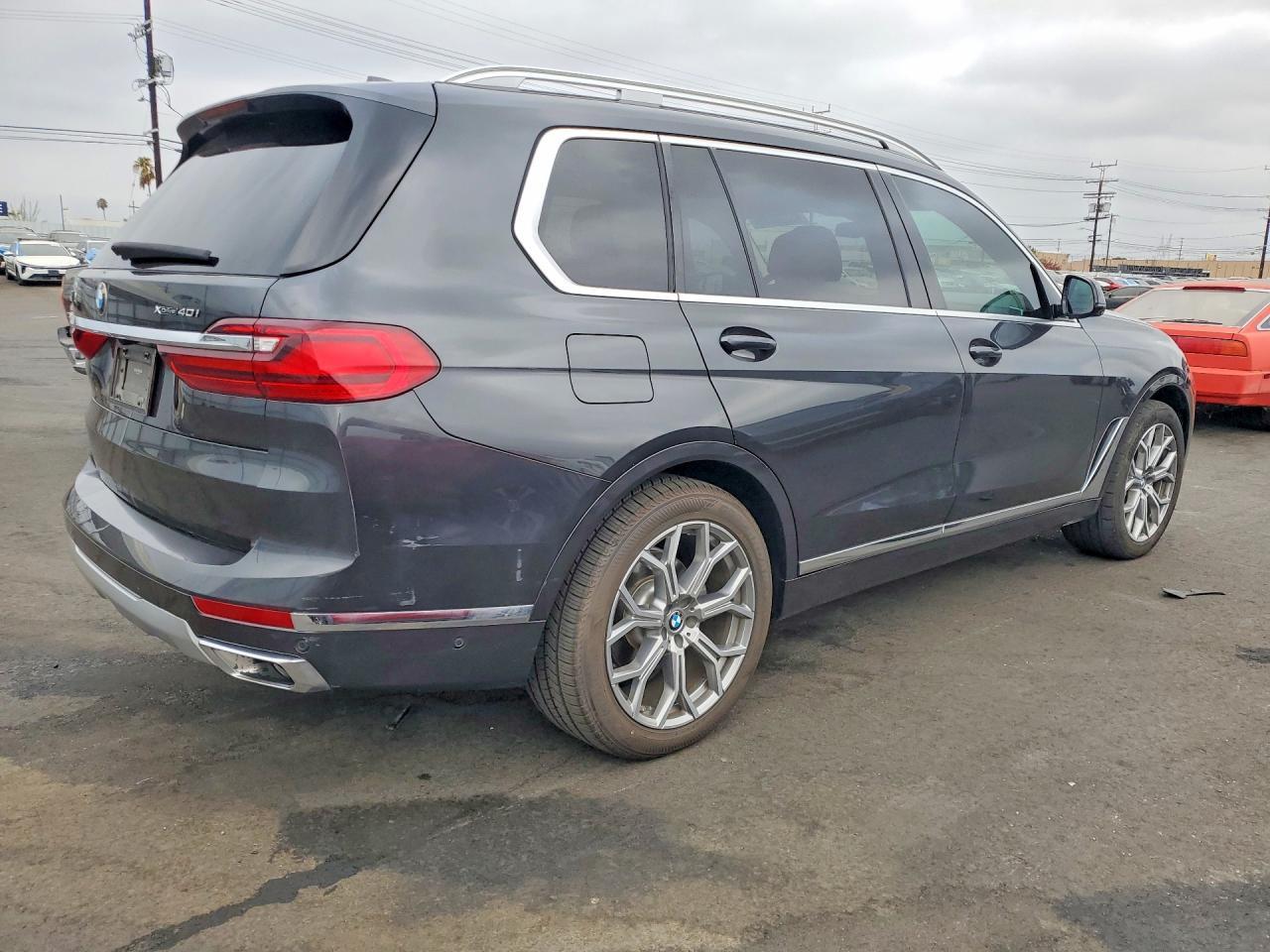 2019 BMW X7 xDrive40I - zdjęcie 3