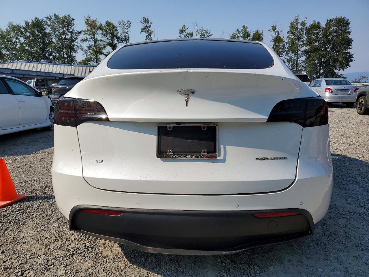 2020 Tesla Model Y - zdjęcie 6