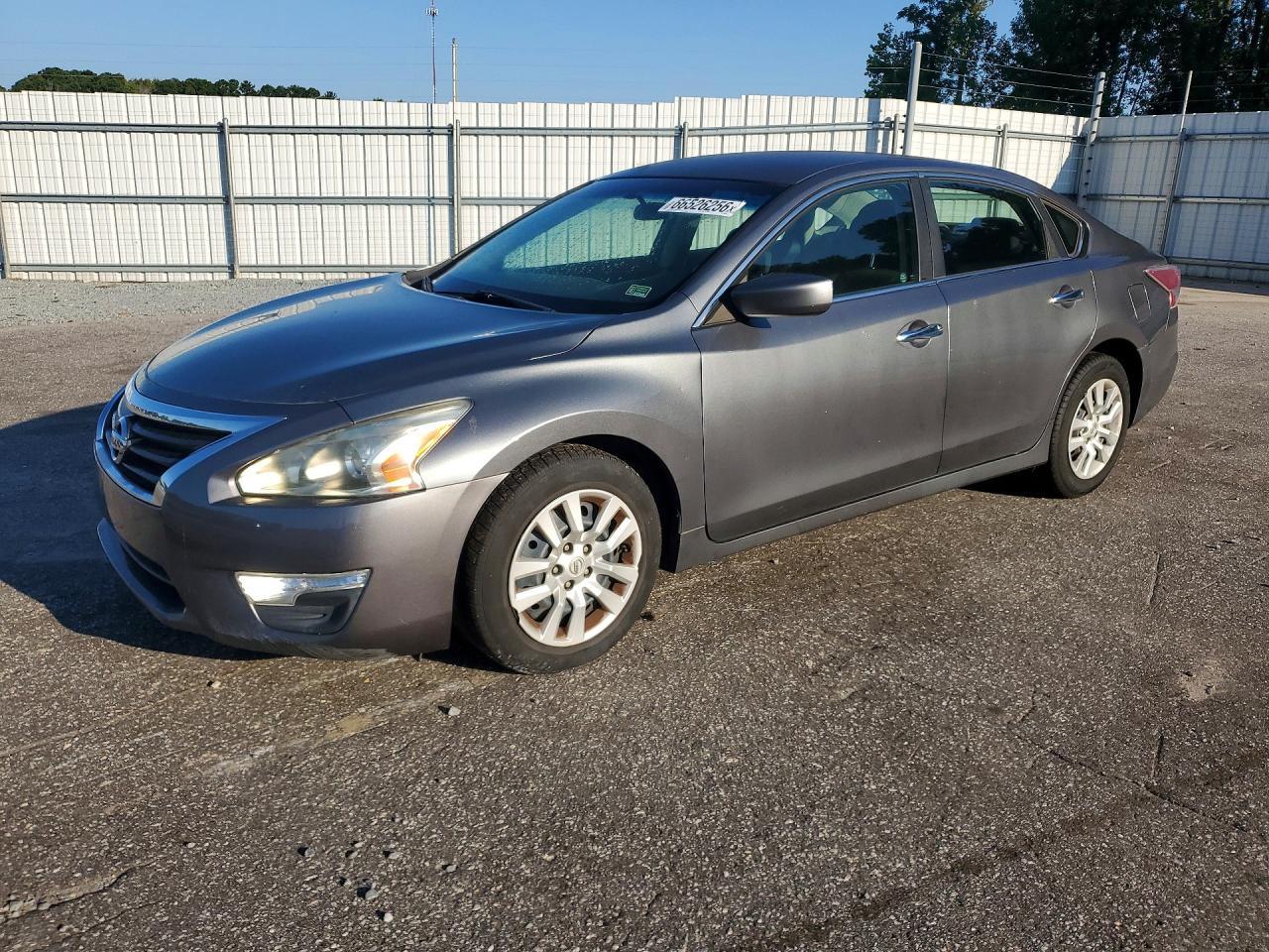 2014 Nissan Altima 2.5 - zdjęcie główne