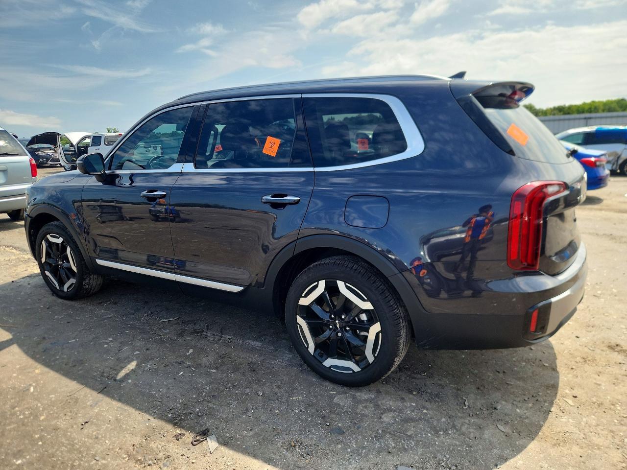 2025 Kia Telluride S - zdjęcie 2