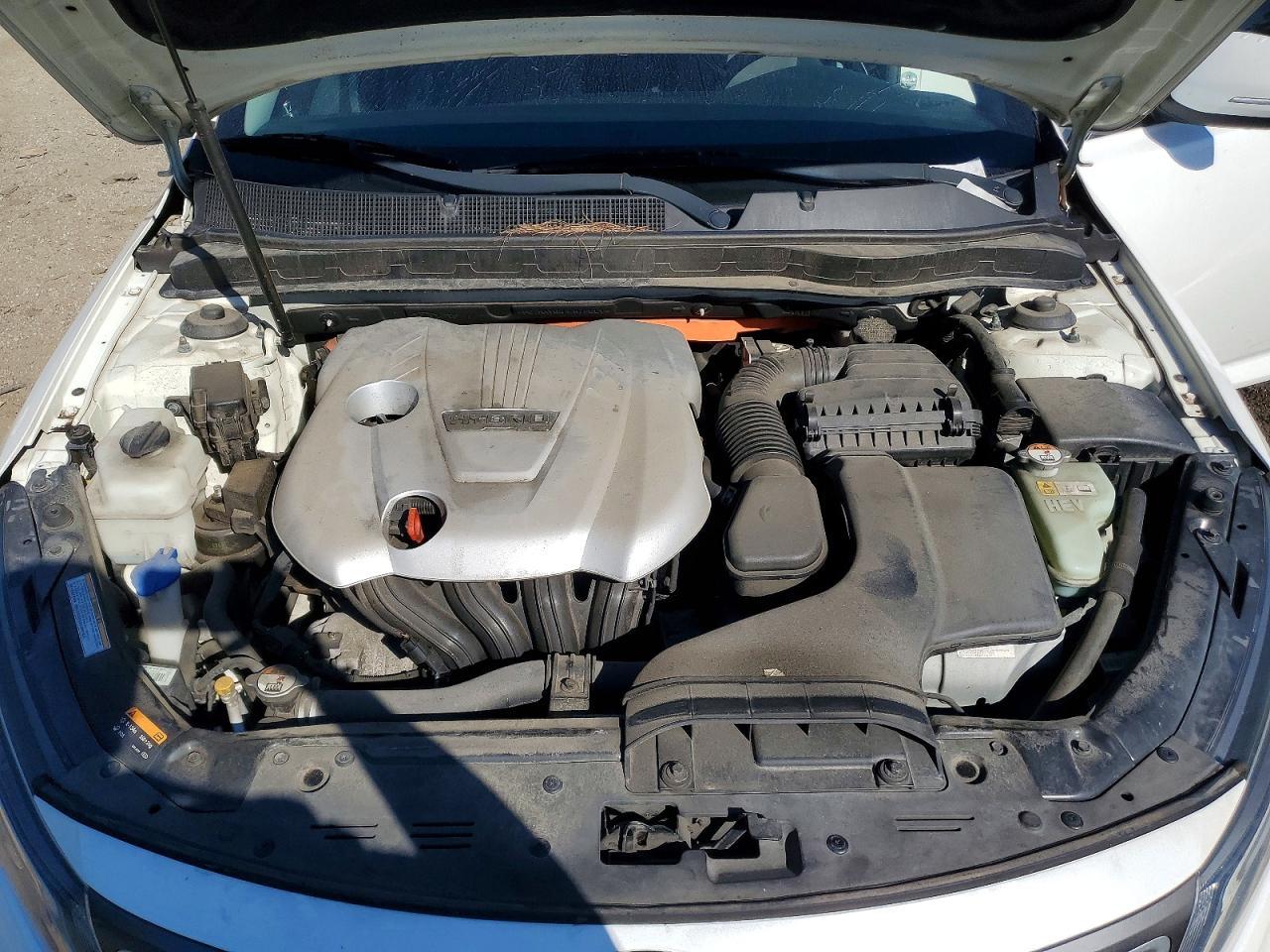 2015 Kia Optima Hybrid - zdjęcie 11