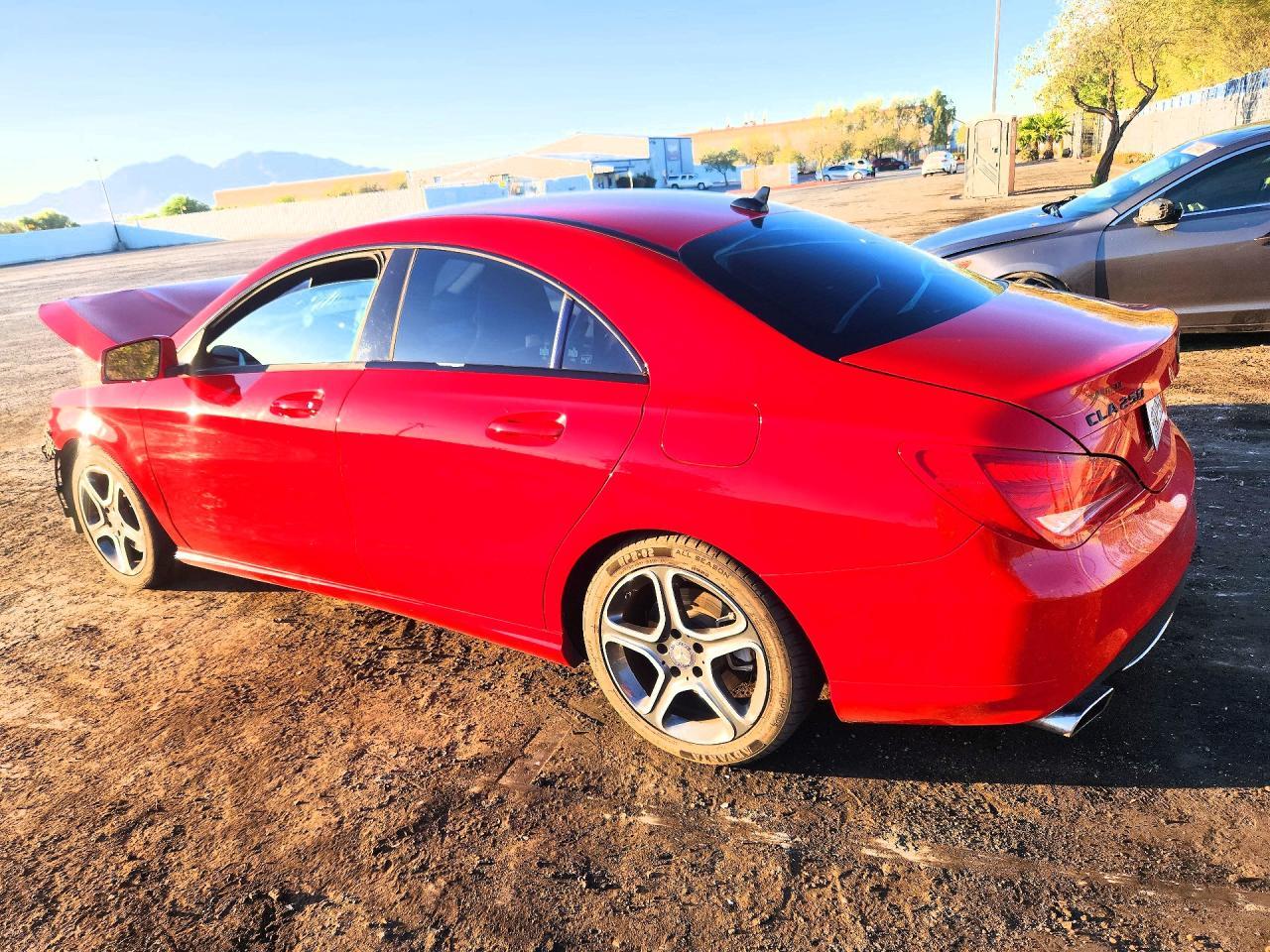 2014 Mercedes-Benz Cla 250 - zdjęcie 2