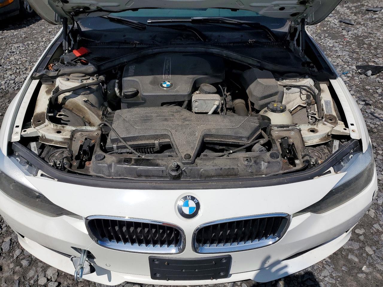 2015 BMW 328 Xi Sulev - zdjęcie 11
