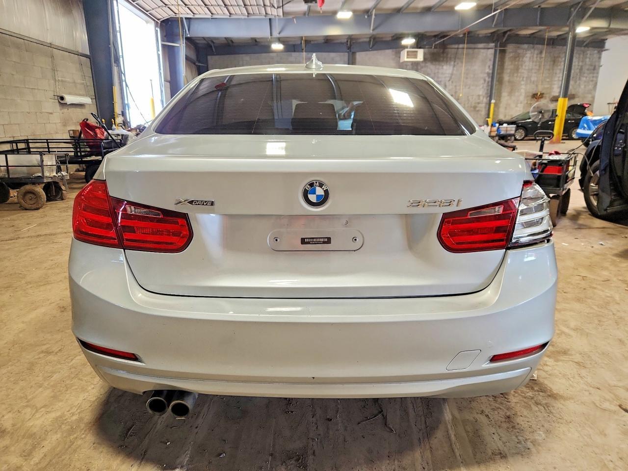 2015 BMW 328 Xi Sulev - zdjęcie 6