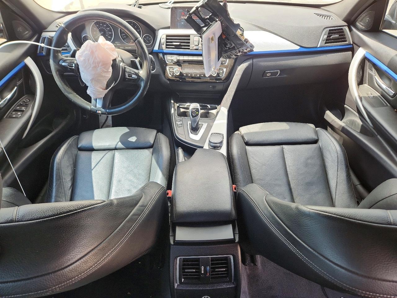 2017 BMW Seria 3 340i - zdjęcie 8