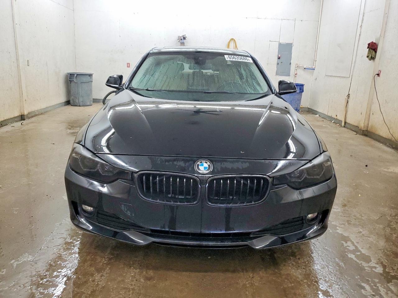 2014 BMW 320 I - zdjęcie 5