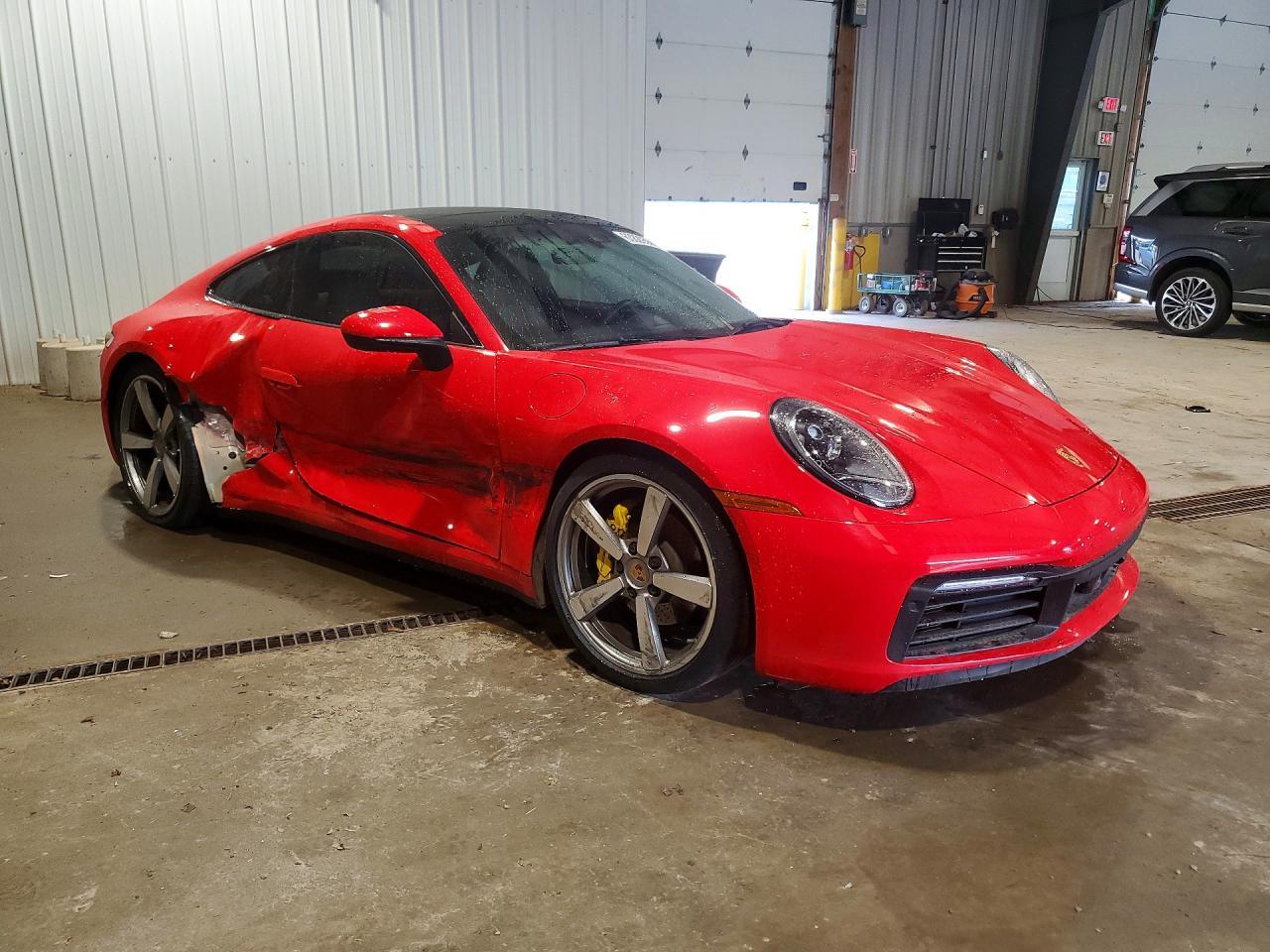 2021 Porsche 911 Carrera - zdjęcie 4