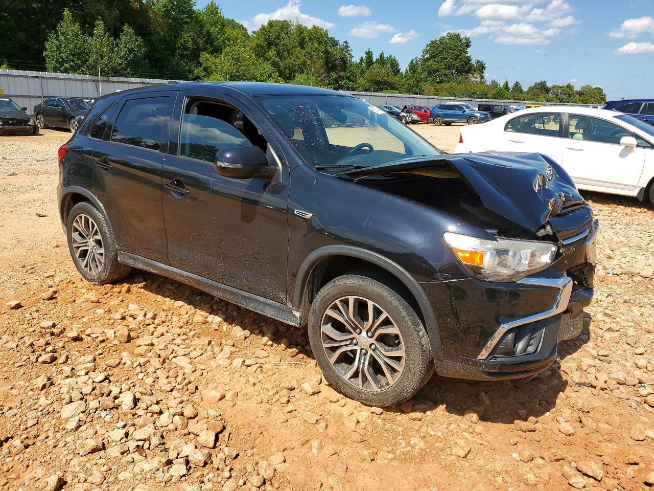 2019 Mitsubishi Outlander Sport Es - zdjęcie 4