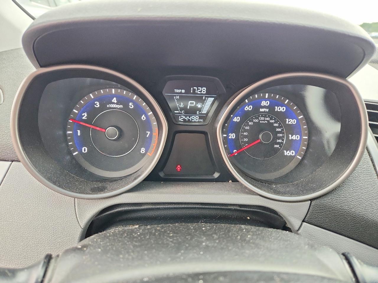 2016 Hyundai Elantra Se - zdjęcie 9