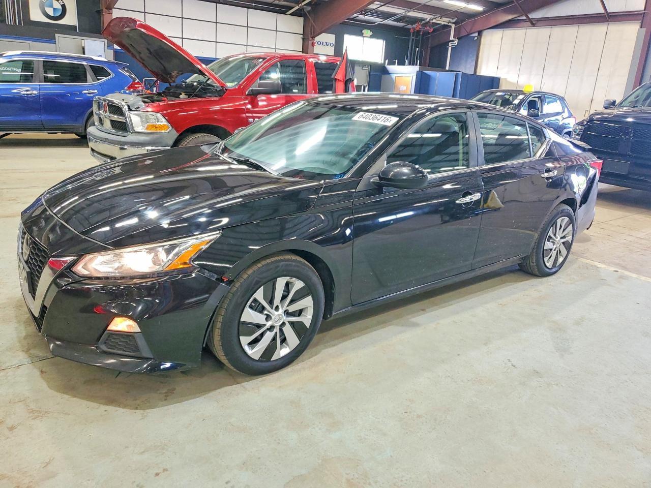 2020 Nissan Altima - zdjęcie główne