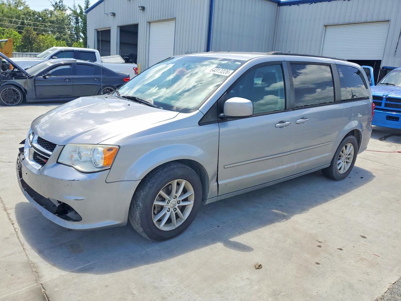 2016 Dodge Grand Caravan Sxt - zdjęcie główne