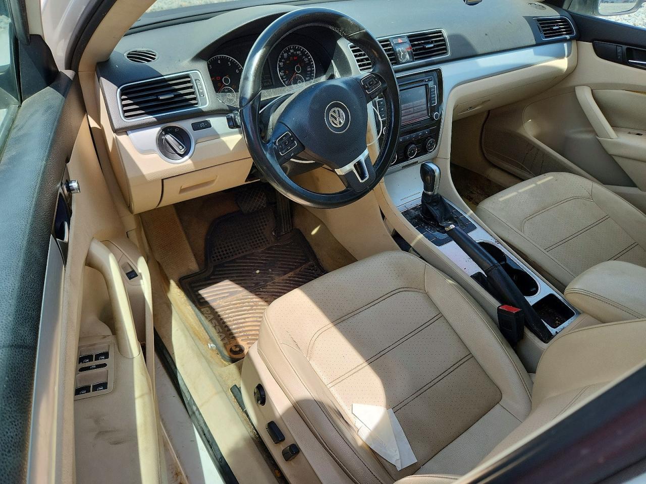 2013 Volkswagen Passat Se - zdjęcie 8