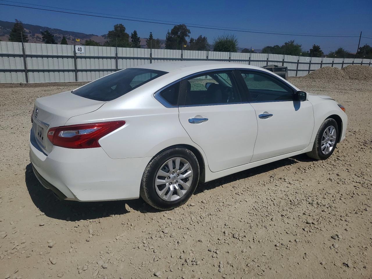 2016 Nissan Altima 2.5 S - zdjęcie 3