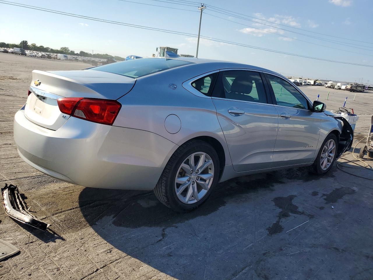 2016 Chevrolet Impala Lt - zdjęcie 3