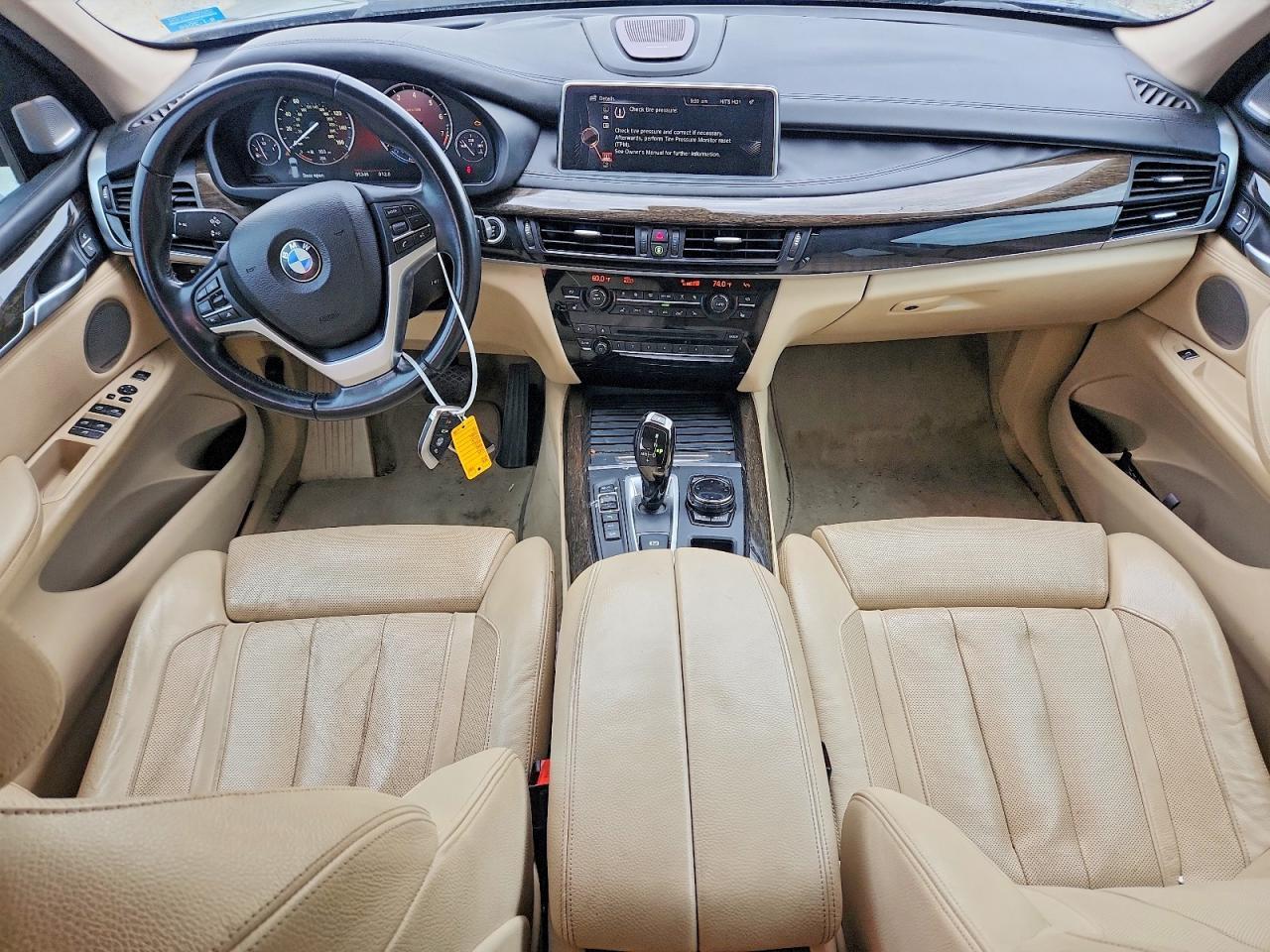 2015 BMW X5 xDrive50I - zdjęcie 8