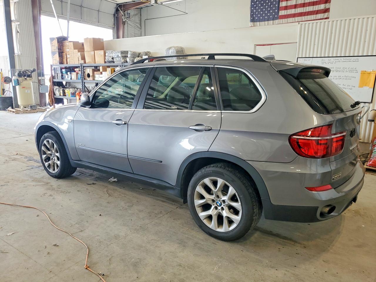2013 BMW X5 - zdjęcie 2
