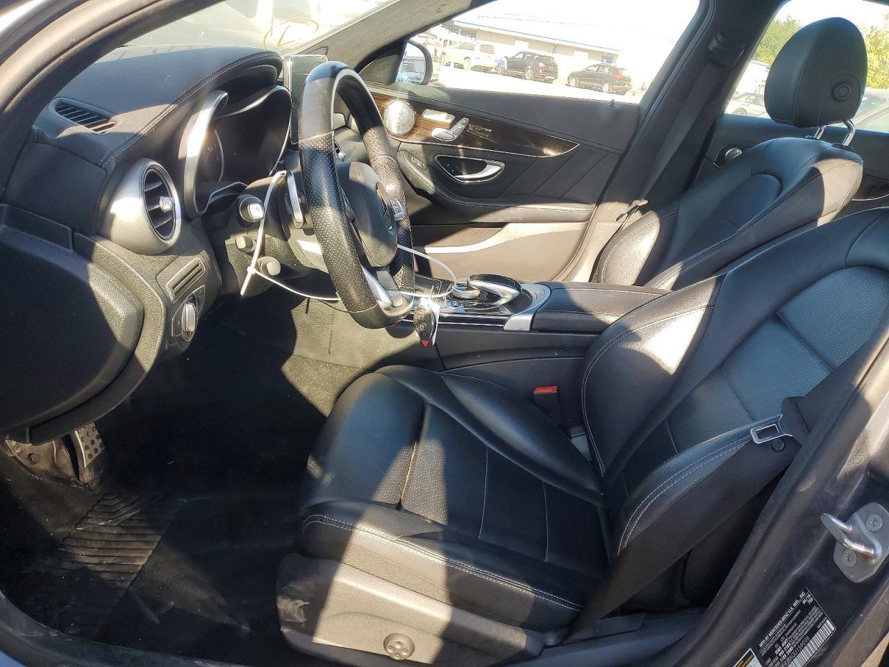 2016 Mercedes-Benz C 300 - zdjęcie 7
