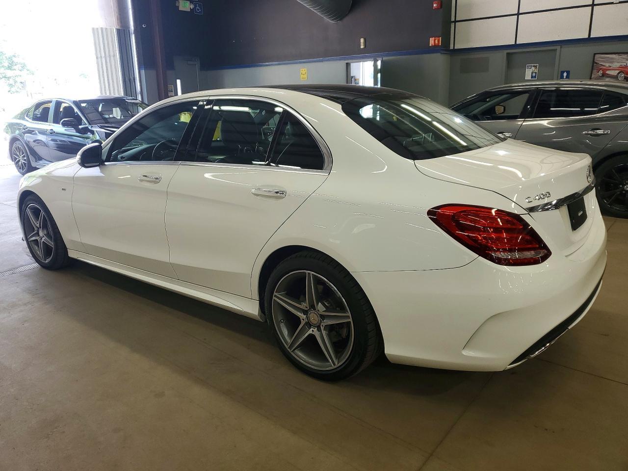 2015 Mercedes-Benz C 400 4Matic - zdjęcie 2