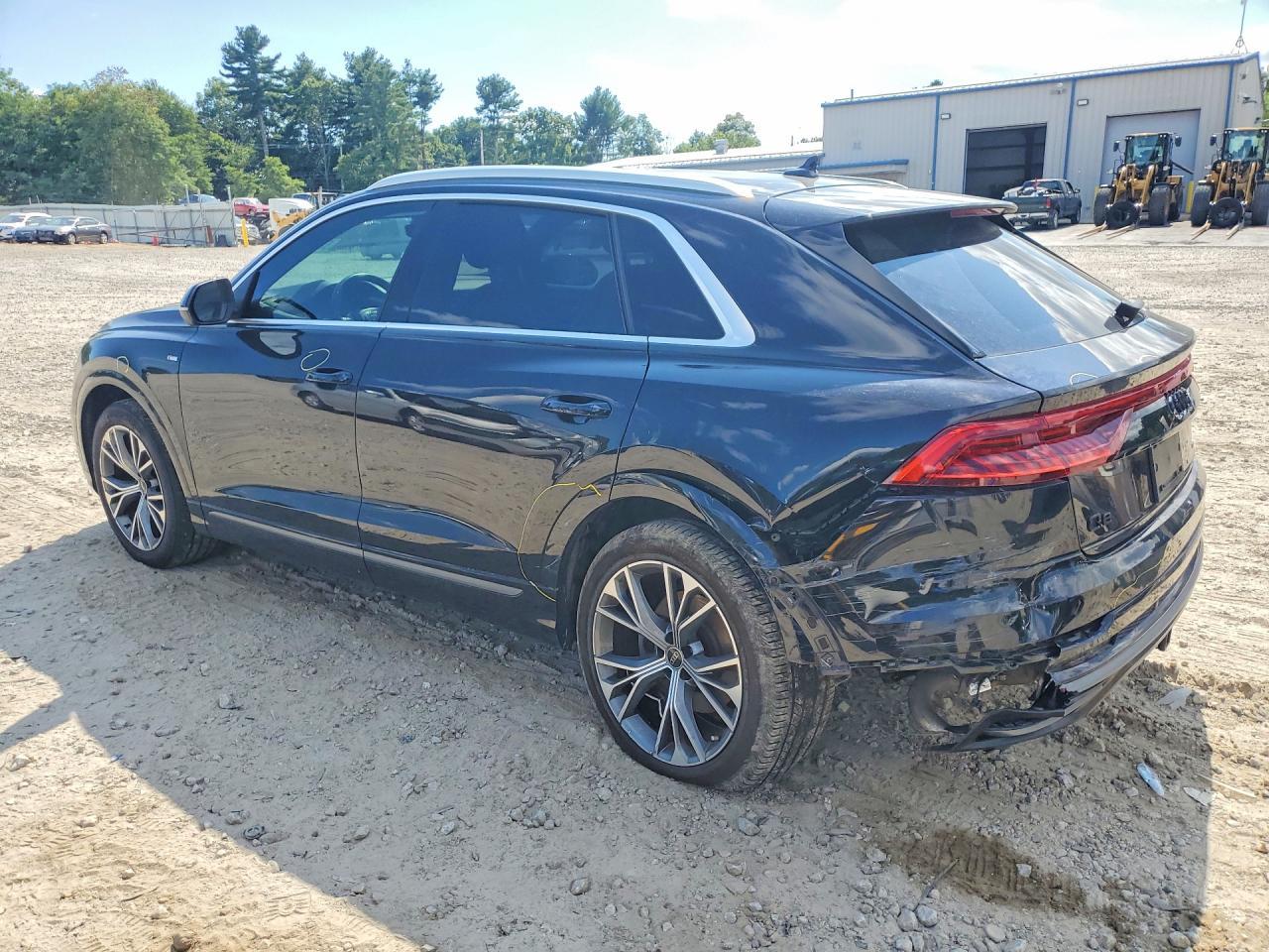 2021 Audi Q8 Premium Plus S-Line - zdjęcie 2