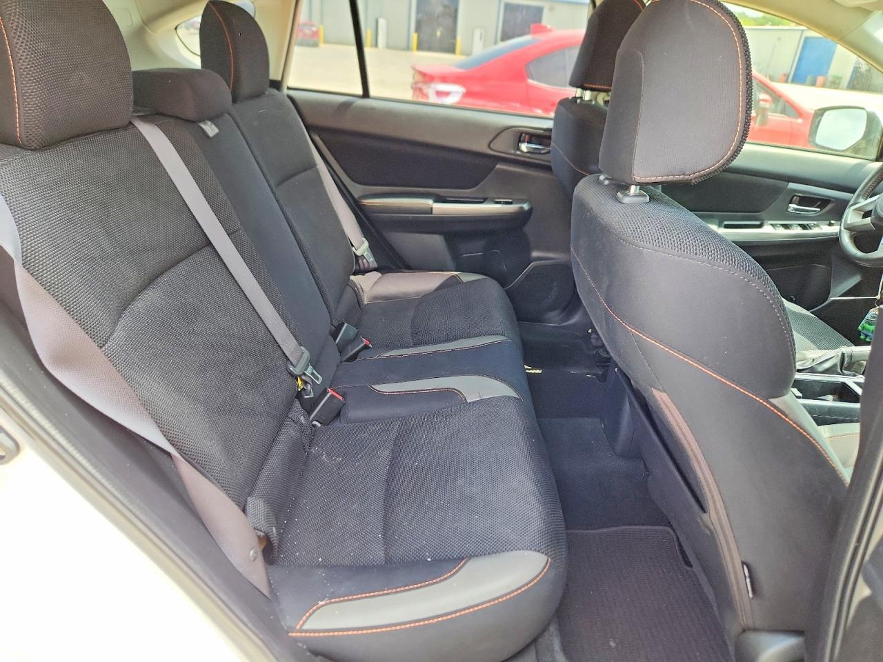 2016 Subaru Crosstrek Premium - zdjęcie 10