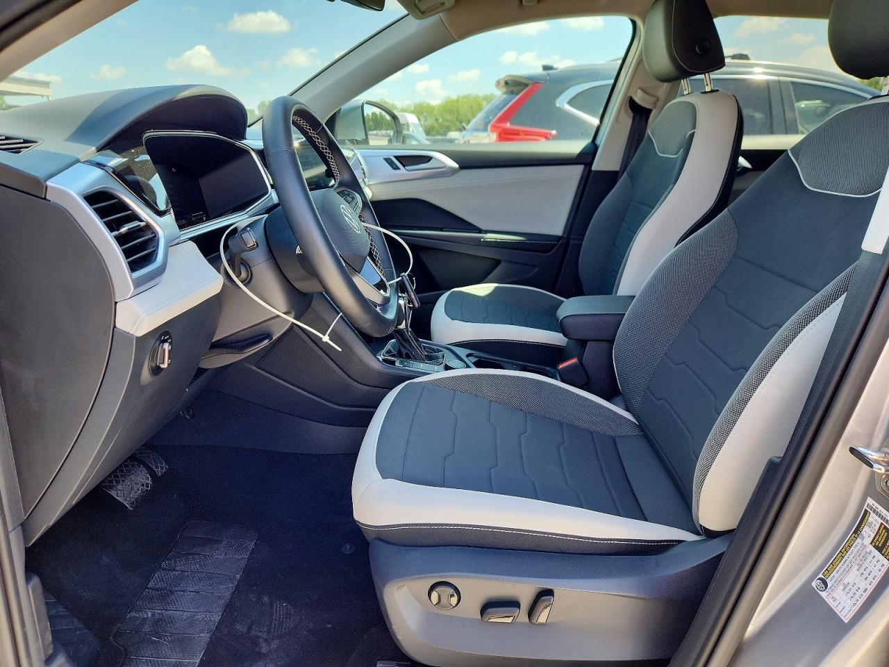 2026 Volkswagen Taos Se - zdjęcie 7
