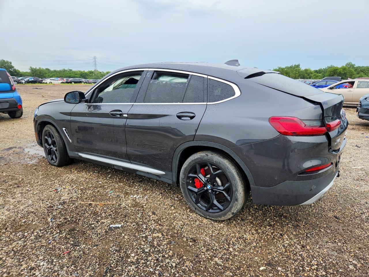 2021 BMW X4 xDrive30I - zdjęcie 2