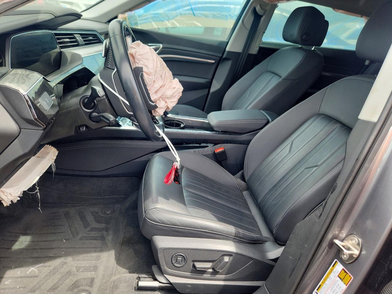 2021 Audi E-Tron Premium - zdjęcie 7