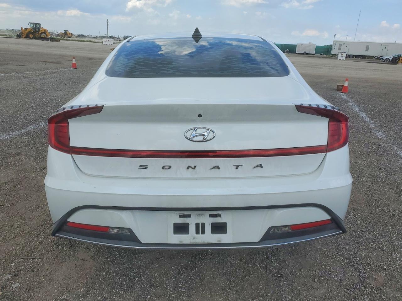 2021 Hyun Sonata - zdjęcie 6