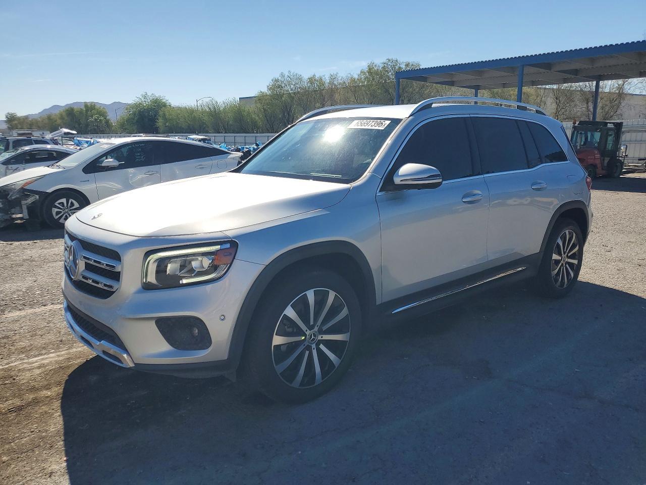 2021 Mercedes-Benz Glb 250 - zdjęcie główne