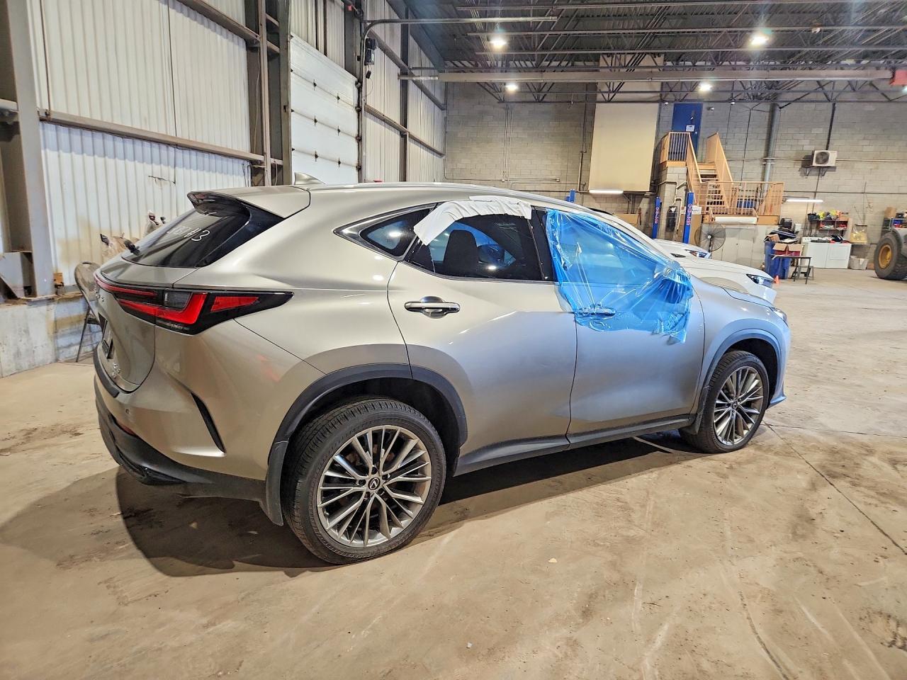 2022 Lexus Nx 350 - zdjęcie 3