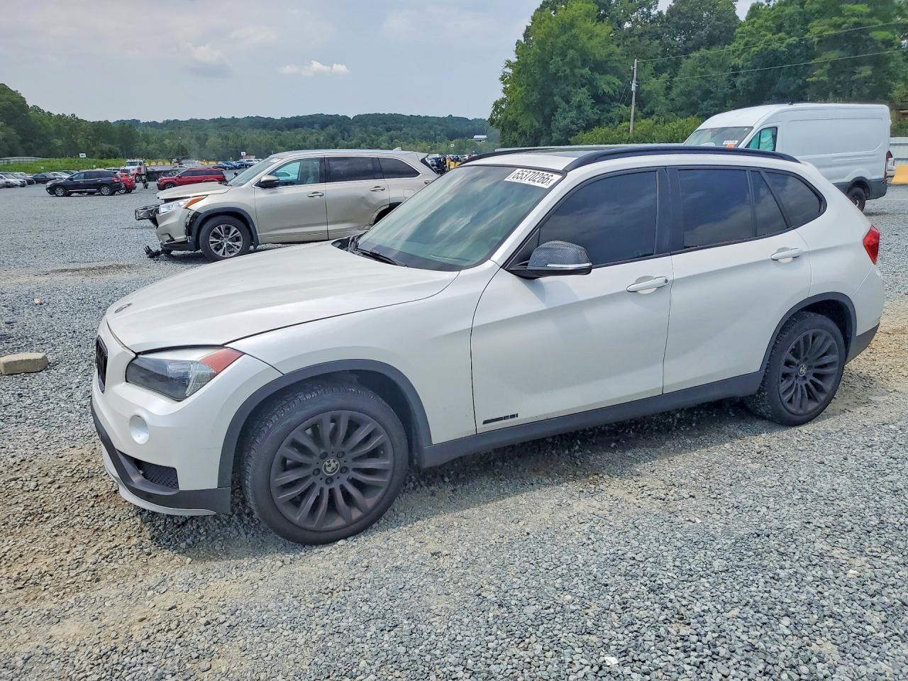 2015 BMW X1 Sdrive28I - zdjęcie główne