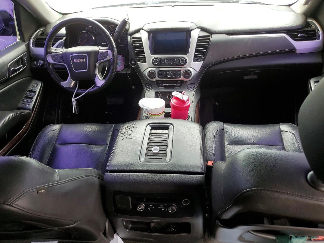 2016 GMC Yukon Slt - zdjęcie 8