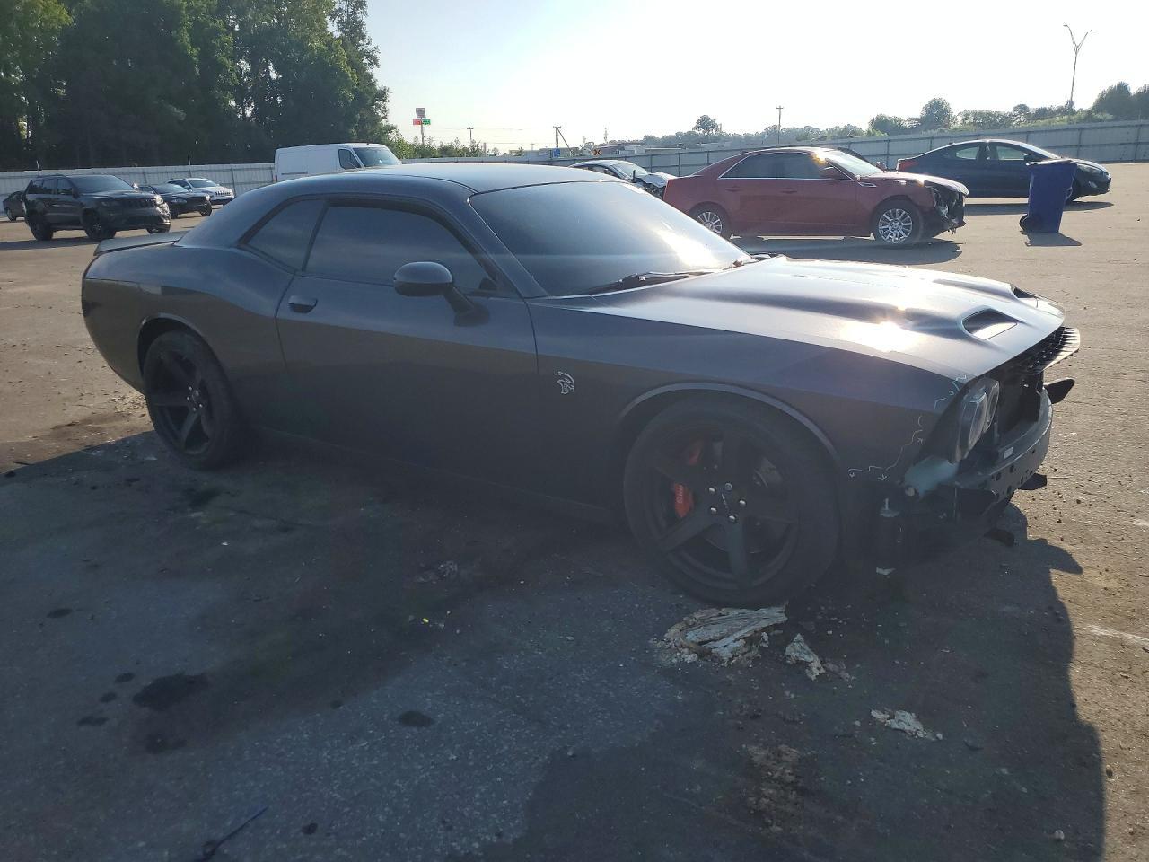 2019 Dodge Challenger Srt Hellcat - zdjęcie 4