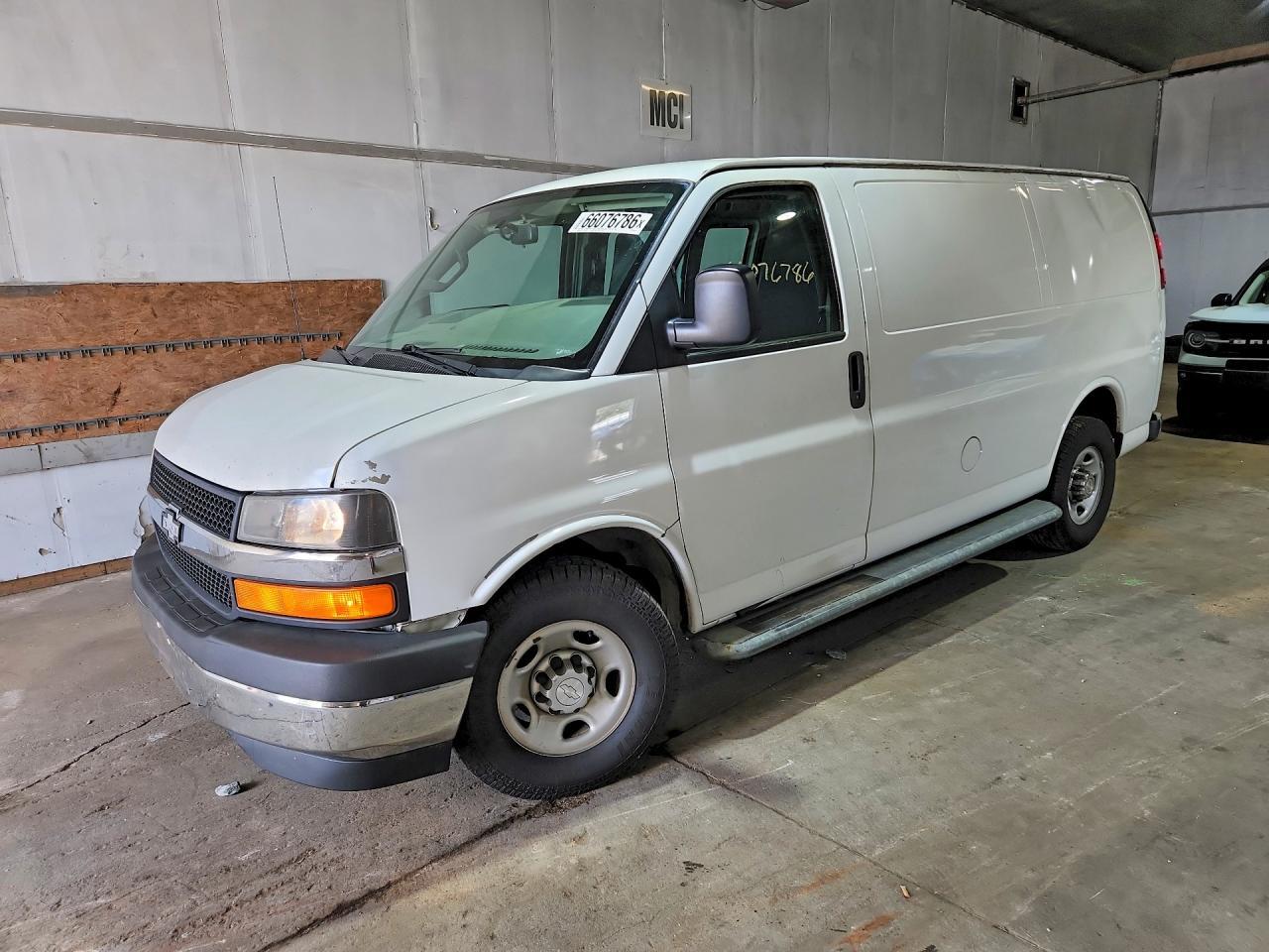 2018 Chevrolet Express G2500 - zdjęcie główne