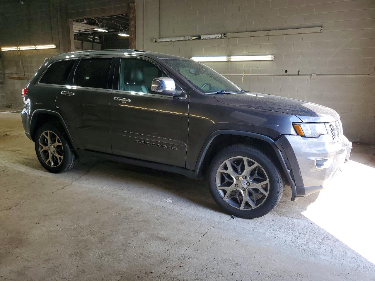 2019 Jeep Grand Cherokee Limited - zdjęcie 4