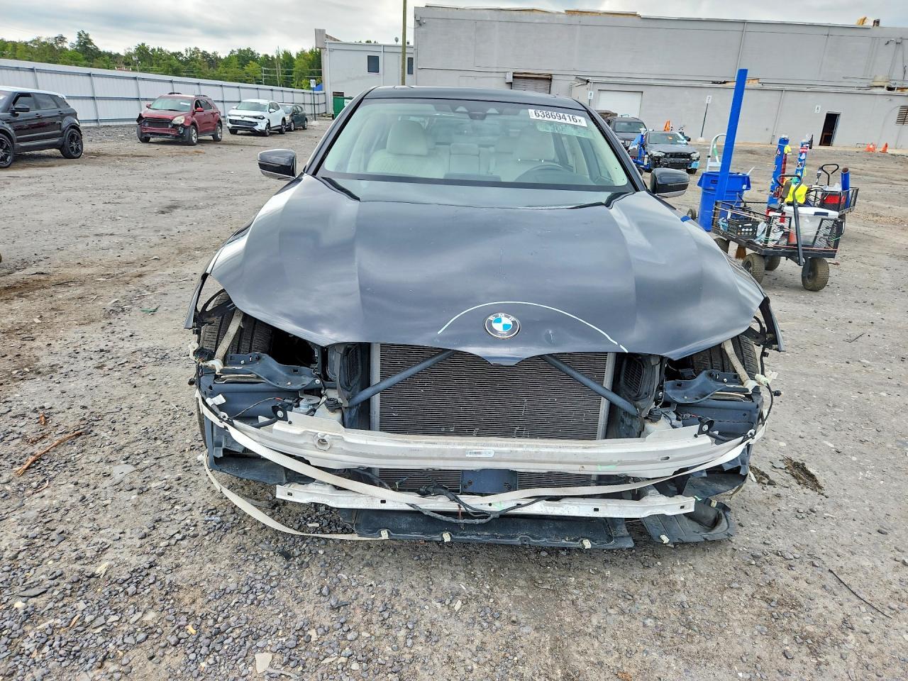 2016 BMW Seria 7 750i - zdjęcie 5