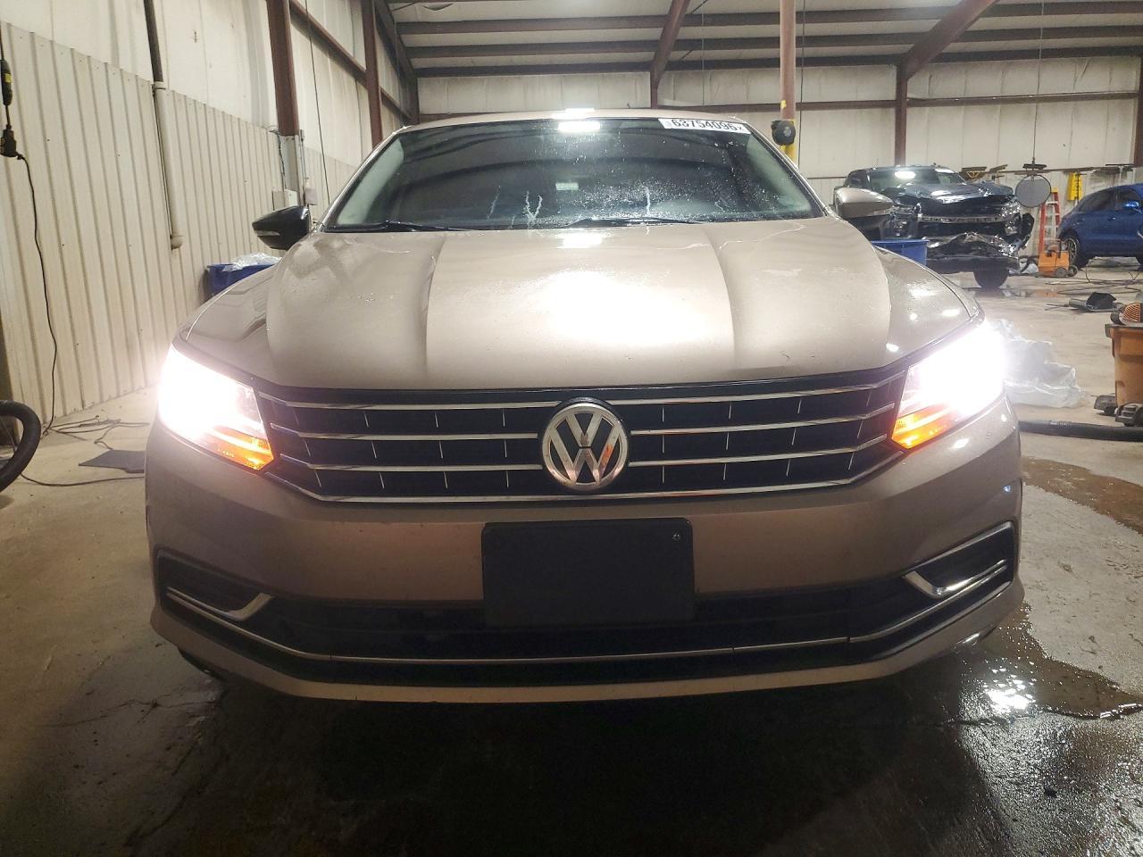 2016 Volkswagen Passat Se - zdjęcie 5