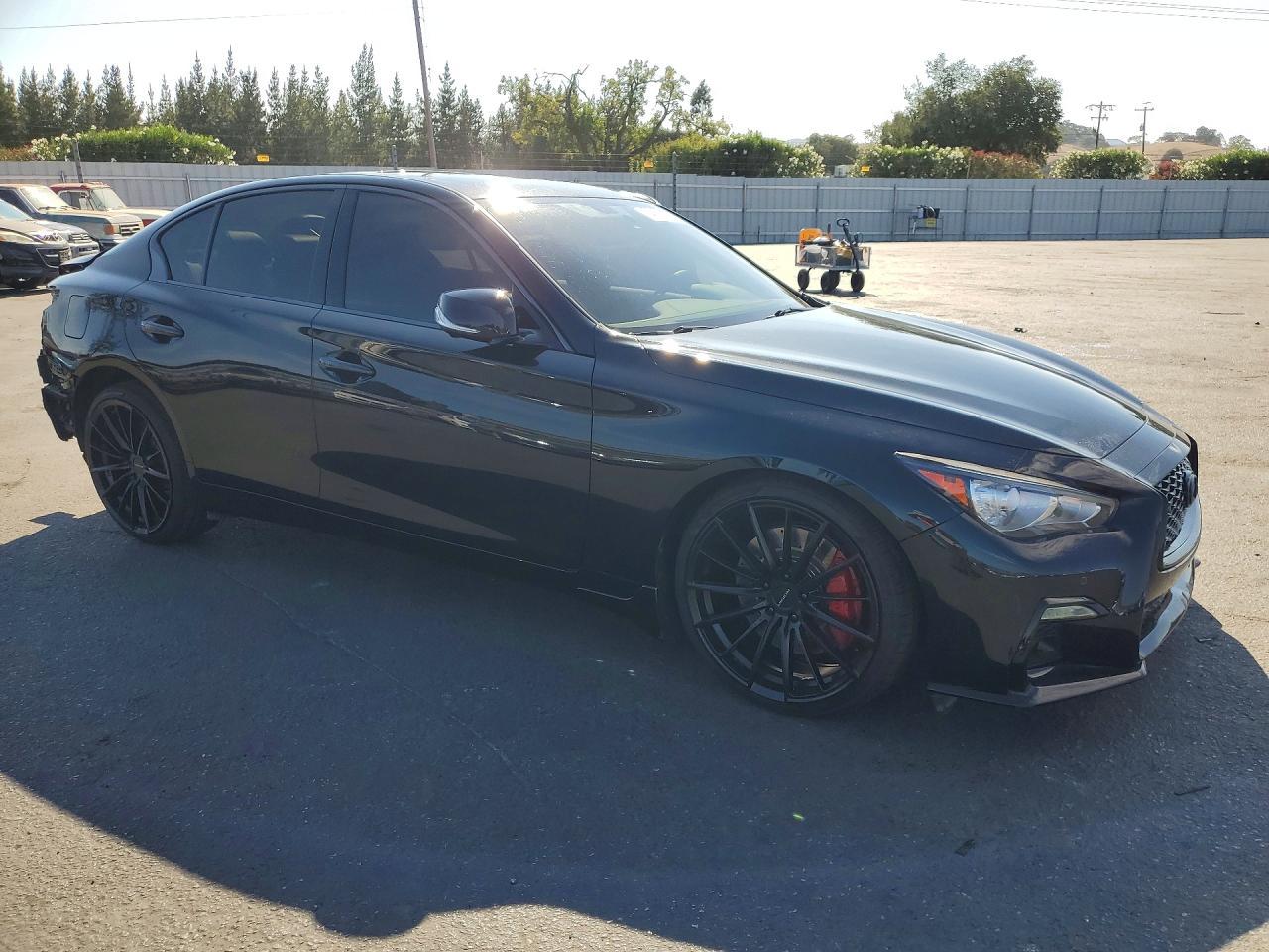 2023 Infiniti Q50 Red Sport 400 - zdjęcie 4
