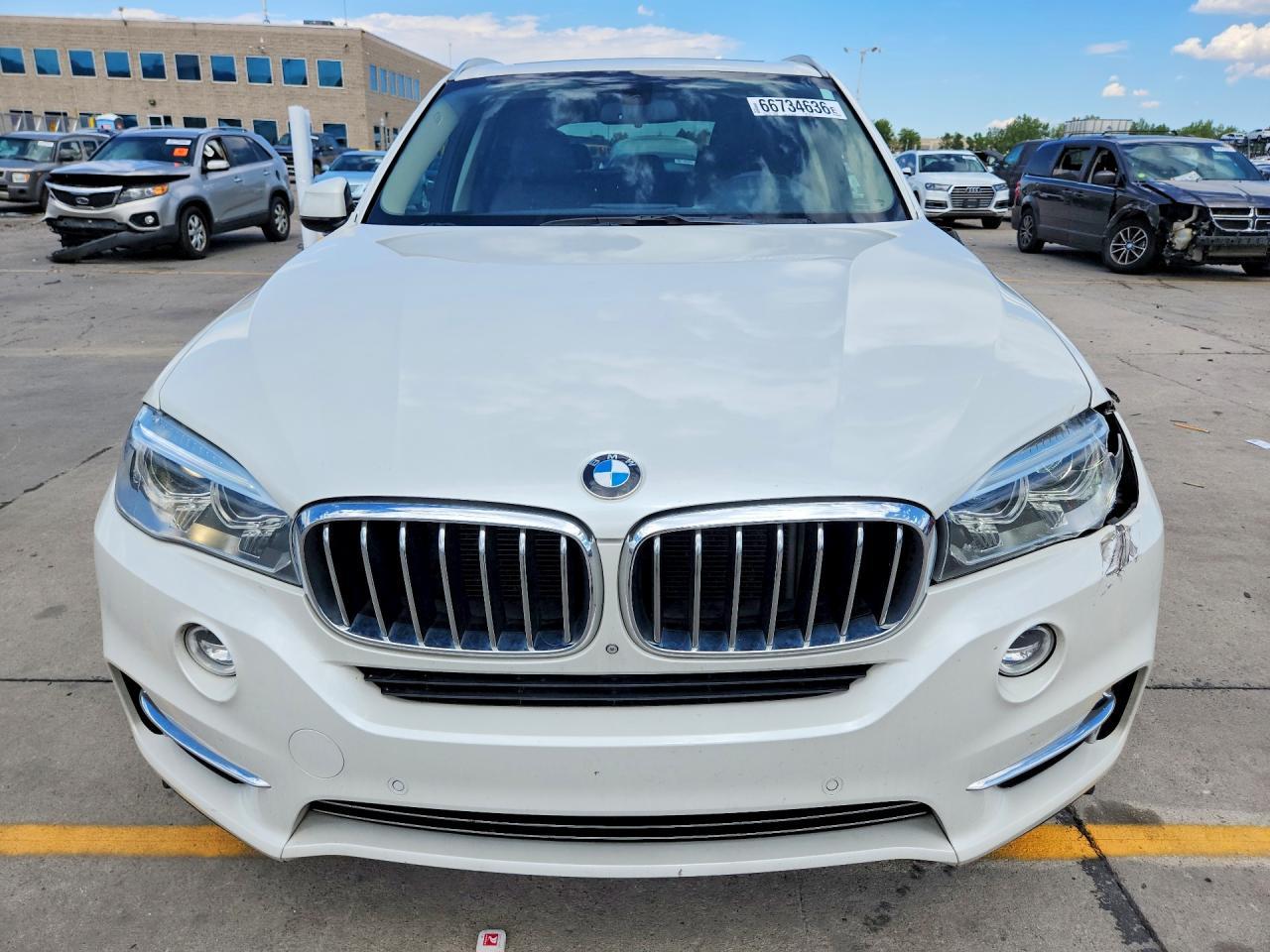 2014 BMW X5 xDrive35I - zdjęcie 5