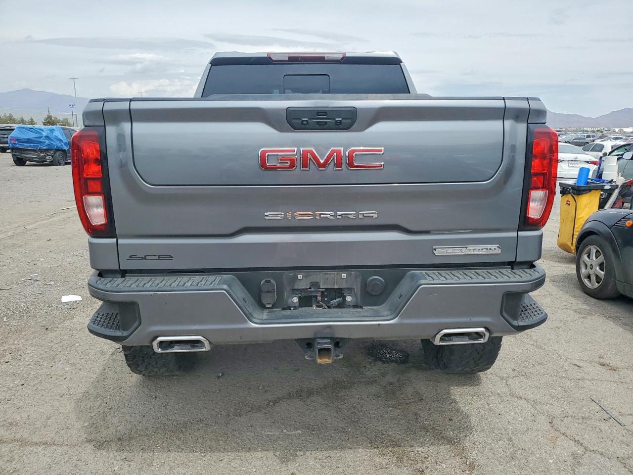 2021 GMC Sierra K1500 Elevation - zdjęcie 6