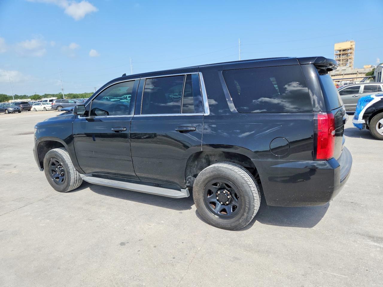 2016 Chevrolet Tahoe Police - zdjęcie 2