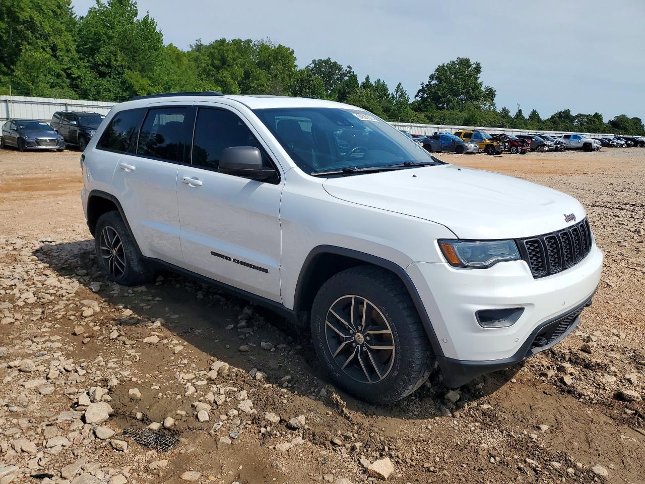2018 Jeep Grand Cherokee Trailhawk - zdjęcie 4