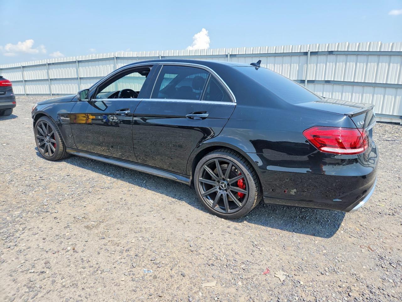2014 Mercedes-Benz E63 Amg - zdjęcie 2