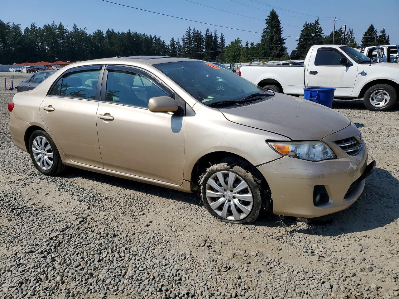 2013 Toyota Corolla Le - zdjęcie 4